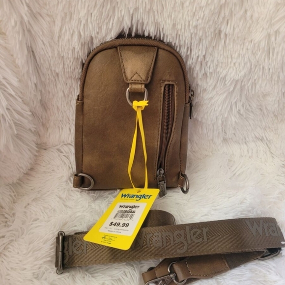 Wrangler Green and Brown Mini Bag with Teardrop Design - Picture 6 of 7